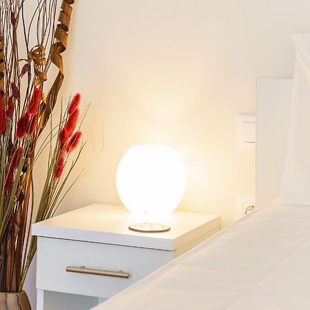 Charmy Petit Flat In Athensアパートメント エクステリア 写真